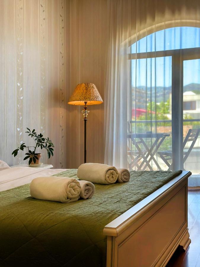 - Granada - Boutique Hotel - Tbilisi - Esterno foto
